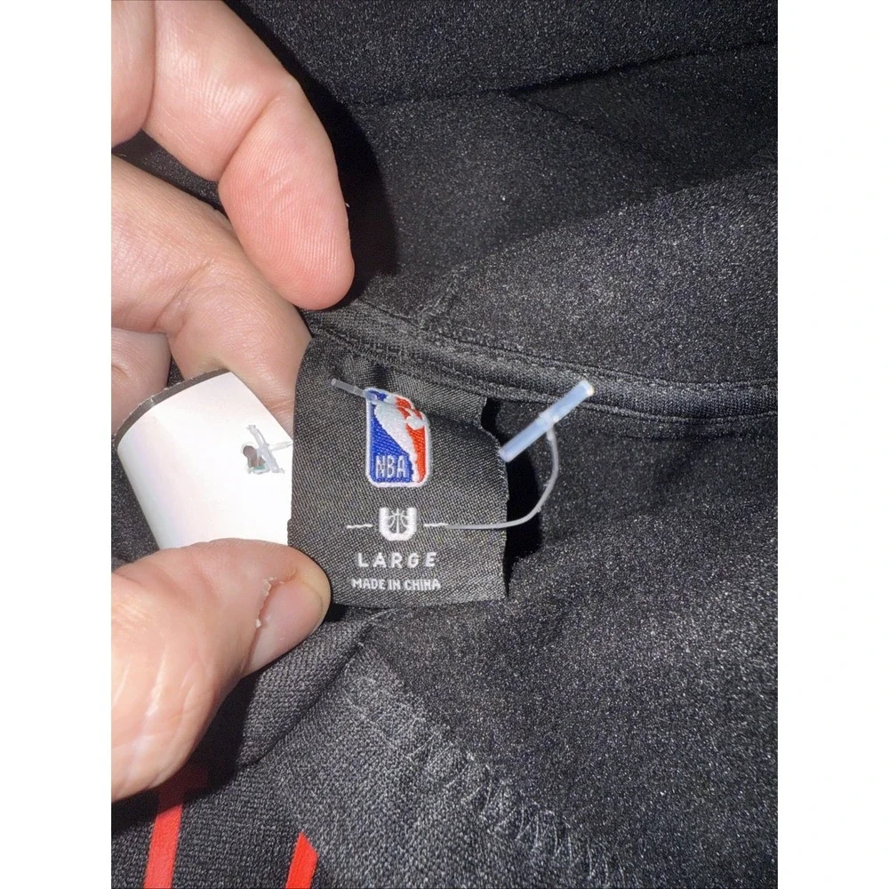 NBA Portland Trail Blazers Hoodie NBA Brand Size Large NWT Blazers new vintage. - Picture 4 of 5